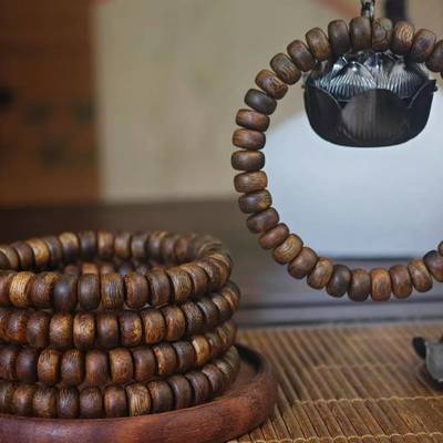 Hainan Guoxiang  Agarwood bracelet White Chess 0.8 Gold Piece Beads AgedOld Material Wenwan Bracelet