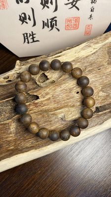 Cambodian Agarwood (90% Sinking) 8mm x 22 pieces