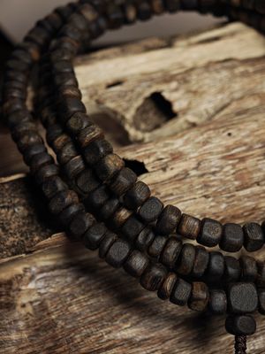 Agarwood Agarwood Square Barrel Beads 12mm x  12pieces