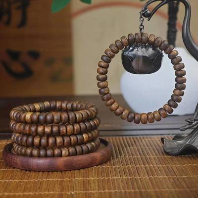 Good price Hainan Guoxiang  Agarwood bracelet White Chess 0.8 Gold Piece Beads AgedOld Material Wenwan Bracelet online